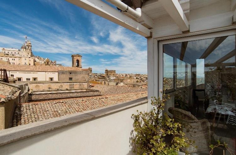 Il Piccolo Attico Bed and Breakfast Caltagirone Εξωτερικό φωτογραφία