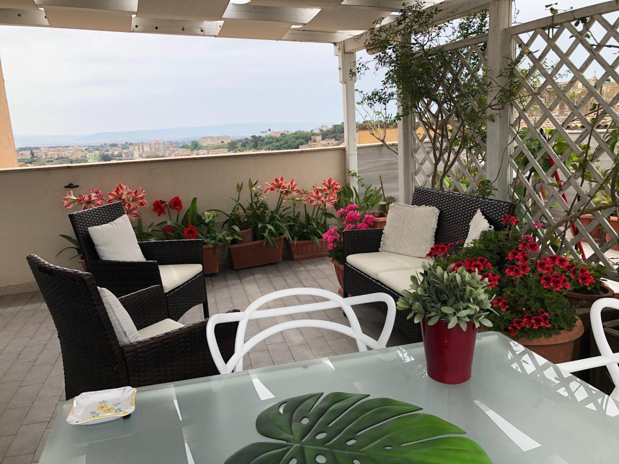 Il Piccolo Attico Bed and Breakfast Caltagirone Εξωτερικό φωτογραφία