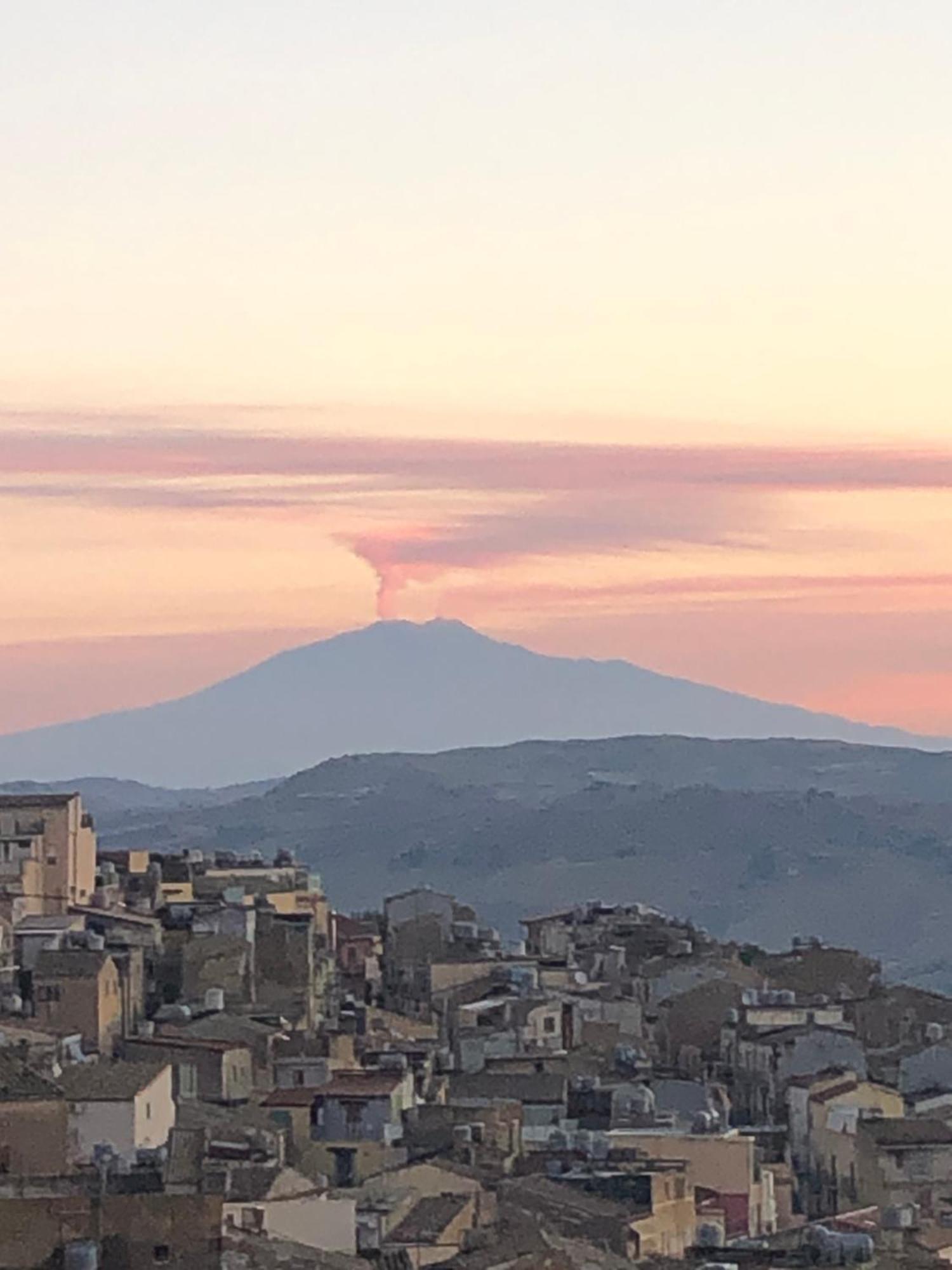 Il Piccolo Attico Bed and Breakfast Caltagirone Εξωτερικό φωτογραφία